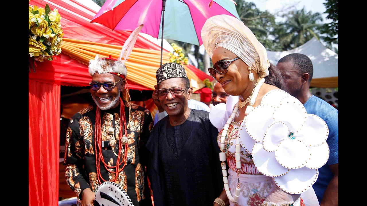 Mme Mme Echichi Ozo Akumsinachi I of Nkpologwu