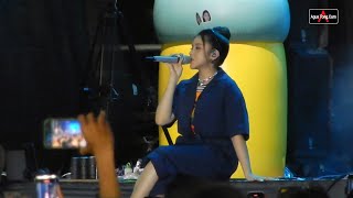 Tega, Menjadi Dia - Tiara Andini | At Social Chic 2023