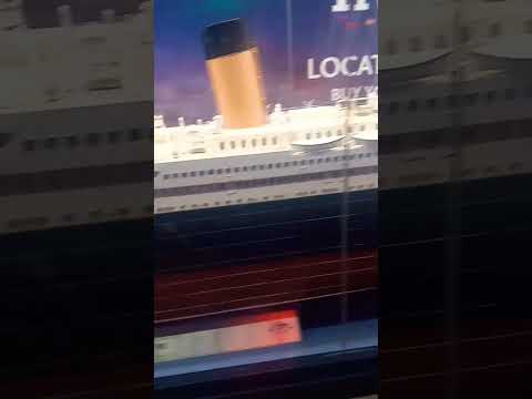 SLOTS THEMED BATTLE feat. PIRATE SLOTS vs VIKING SLOTS!