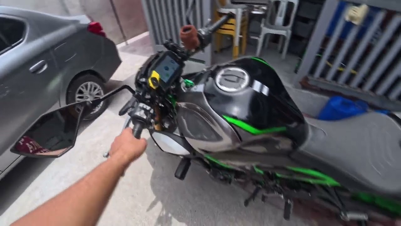 2025 Kawasaki Z900 SE cold start with SC titanium slip on exhaust. 