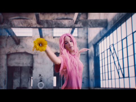 Marshmello & Halsey — Be Kind (Official Music Video)