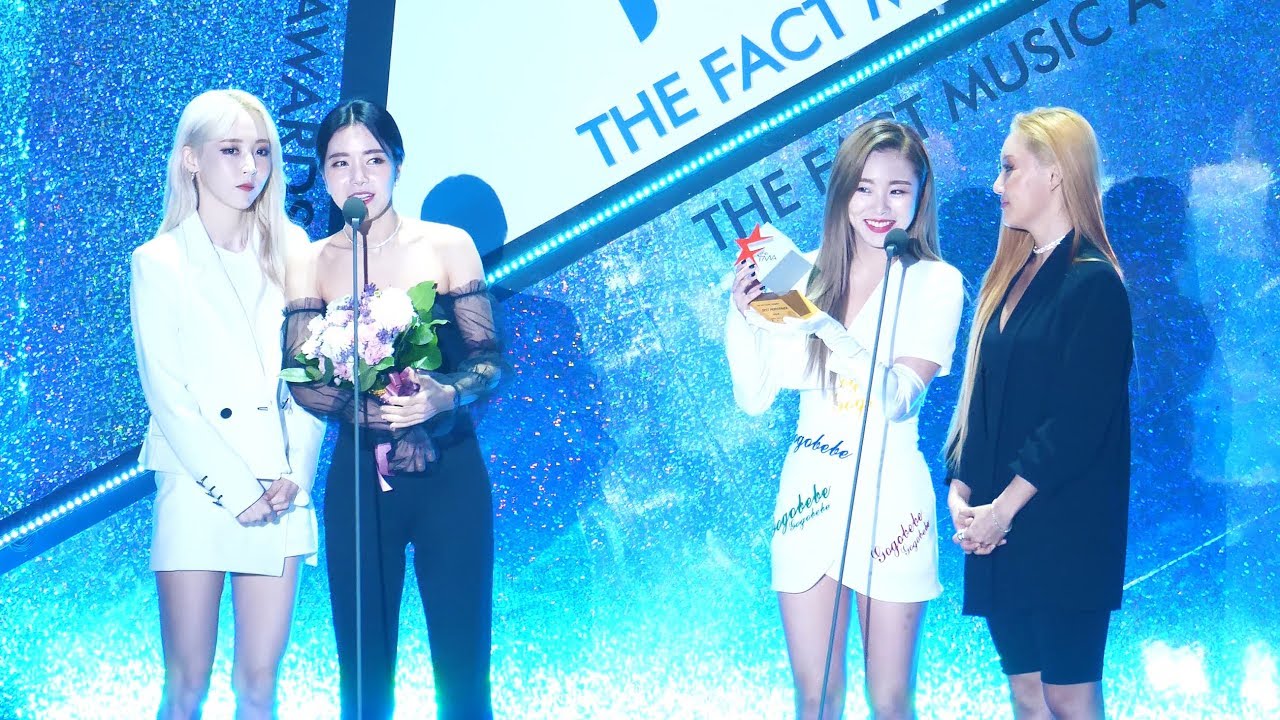 [4K] 190424 더팩트 뮤직어워드 수상+대기석+엔딩 마마무 직캠 (Mamamoo Fancam)