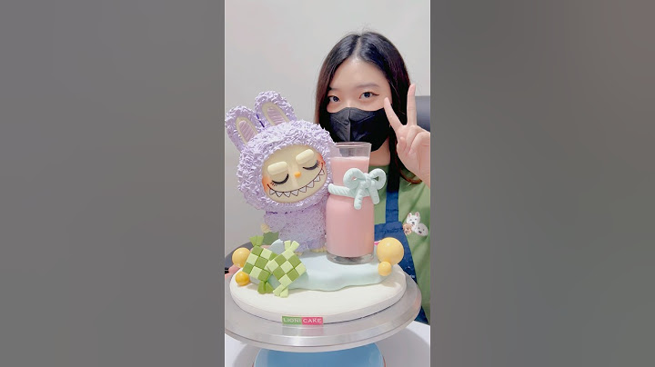 This customer really wants a lot! #cake #cakedecorating #birthdaycake #lionicake