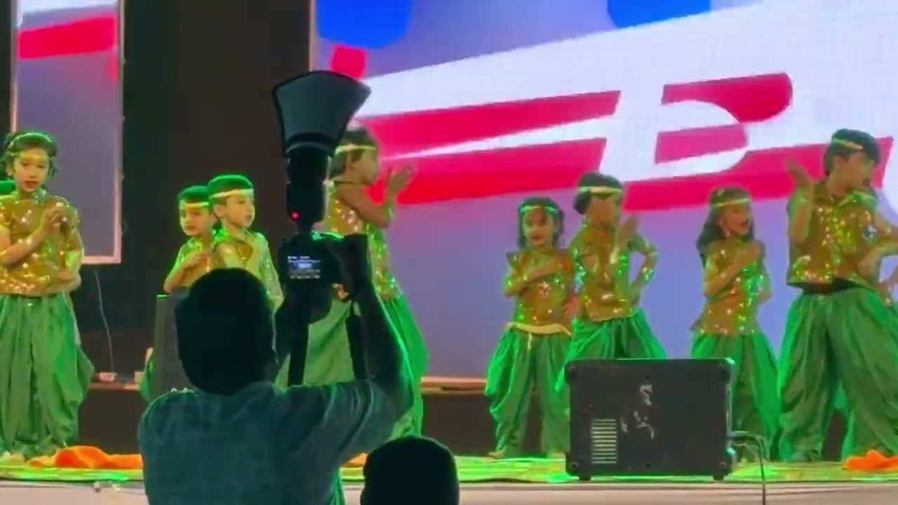 Mount litera Zee School Annual day dance by cute little kids 💕💕 
