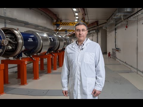 Поздравление министра Валерия Фалькова с Днем российской науки