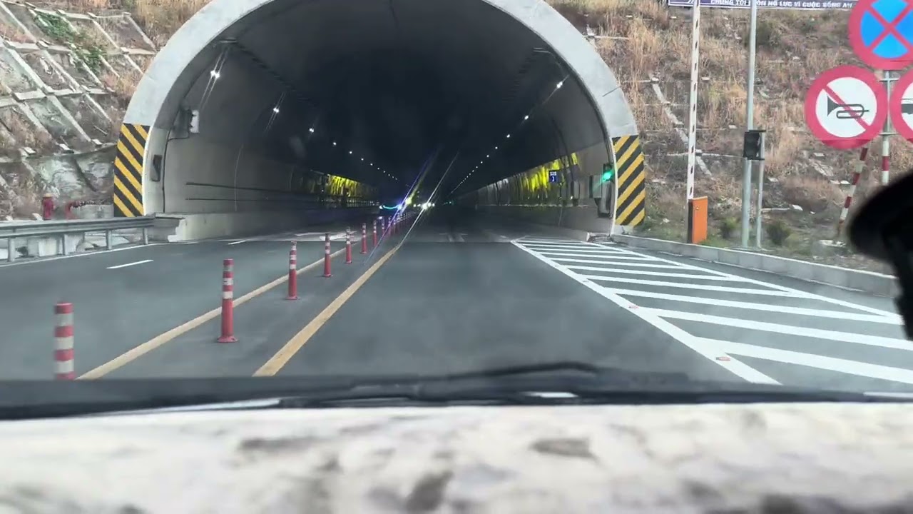 ( Tập 2 ) Hành trình Nam Bắc 1600km về quê ăn tết bằng INNOVA 2006 