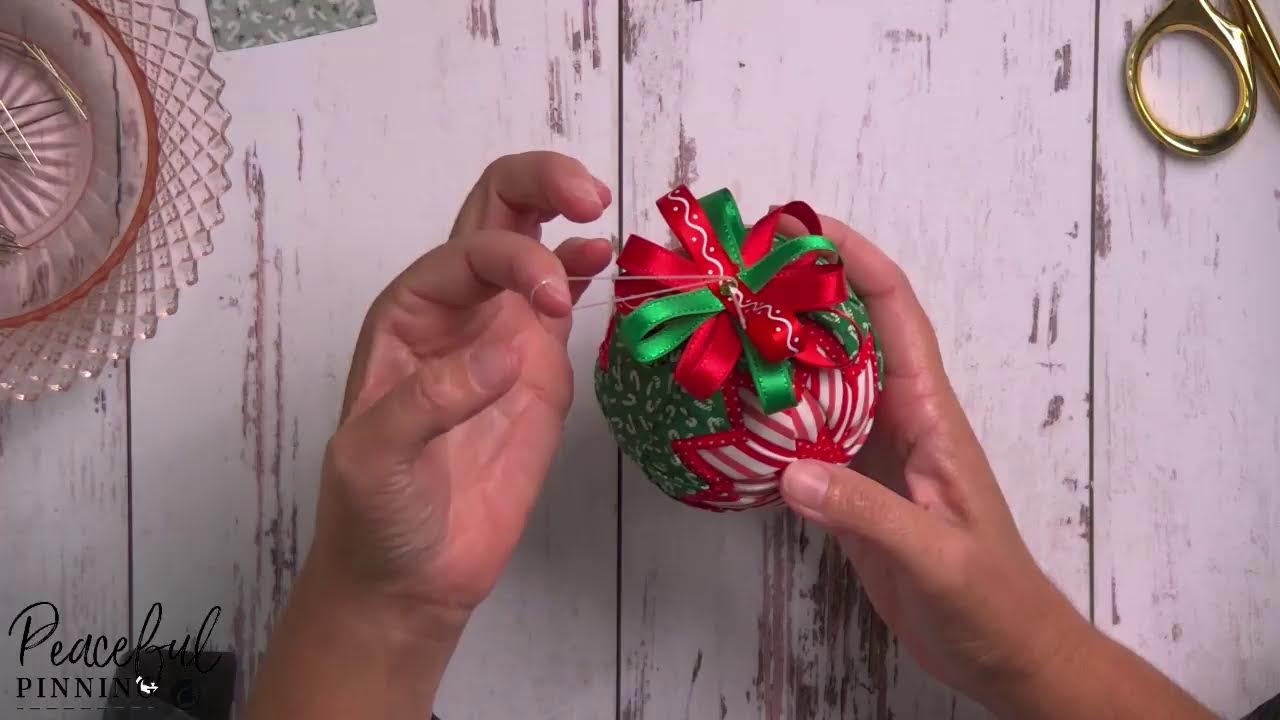 Peaceful Pinning Live | Making a No Sew Fabric Basic Star Ornament - No Sew