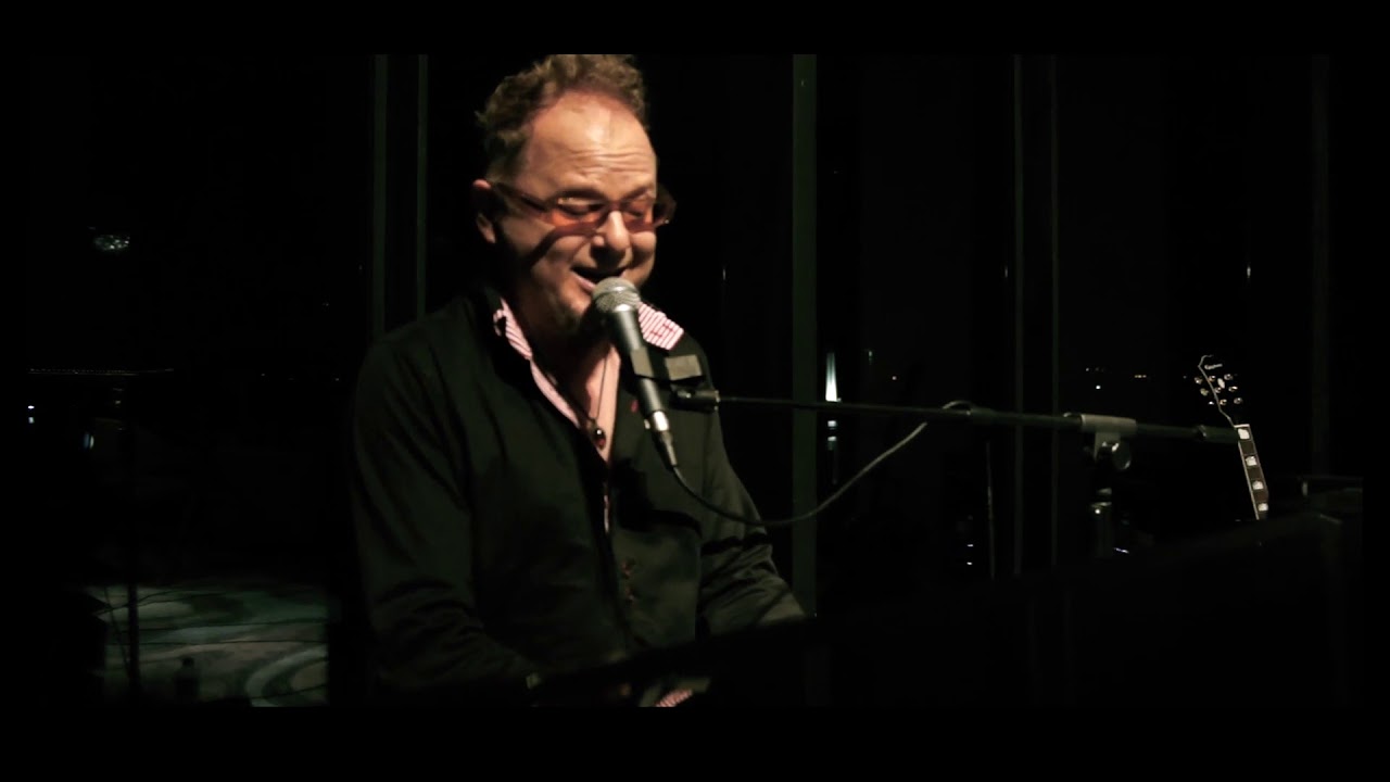 TIM AMBLER -- LIVE AT HILTON, SHEKOU, CHINA - YouTube