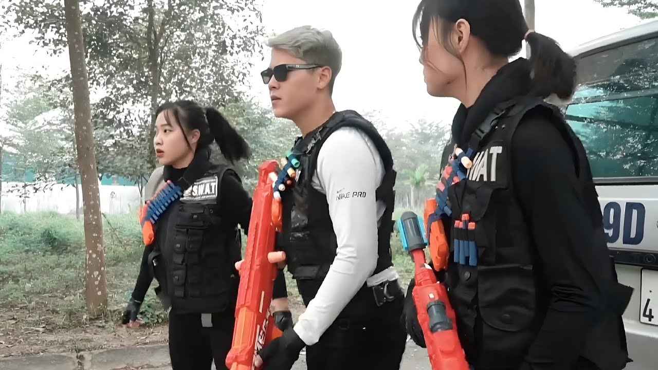 LTT NERF WAR : Nerf gun fight chrimnal fooled police hindi dubbed 