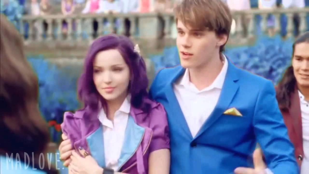 Ben & Mal || Sledgehammer (Descendientes)