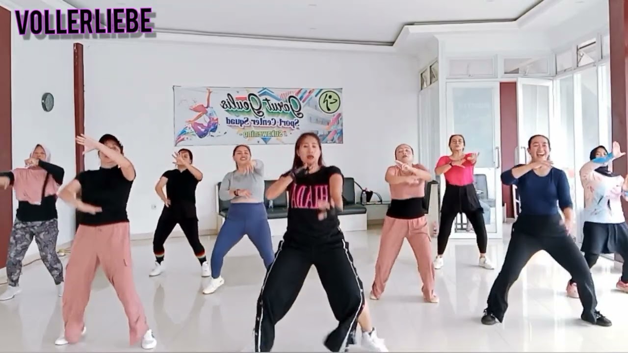 DJ_WEDHUS (DELLA MONICA) SENAM KREASI VOLLER LIEBE