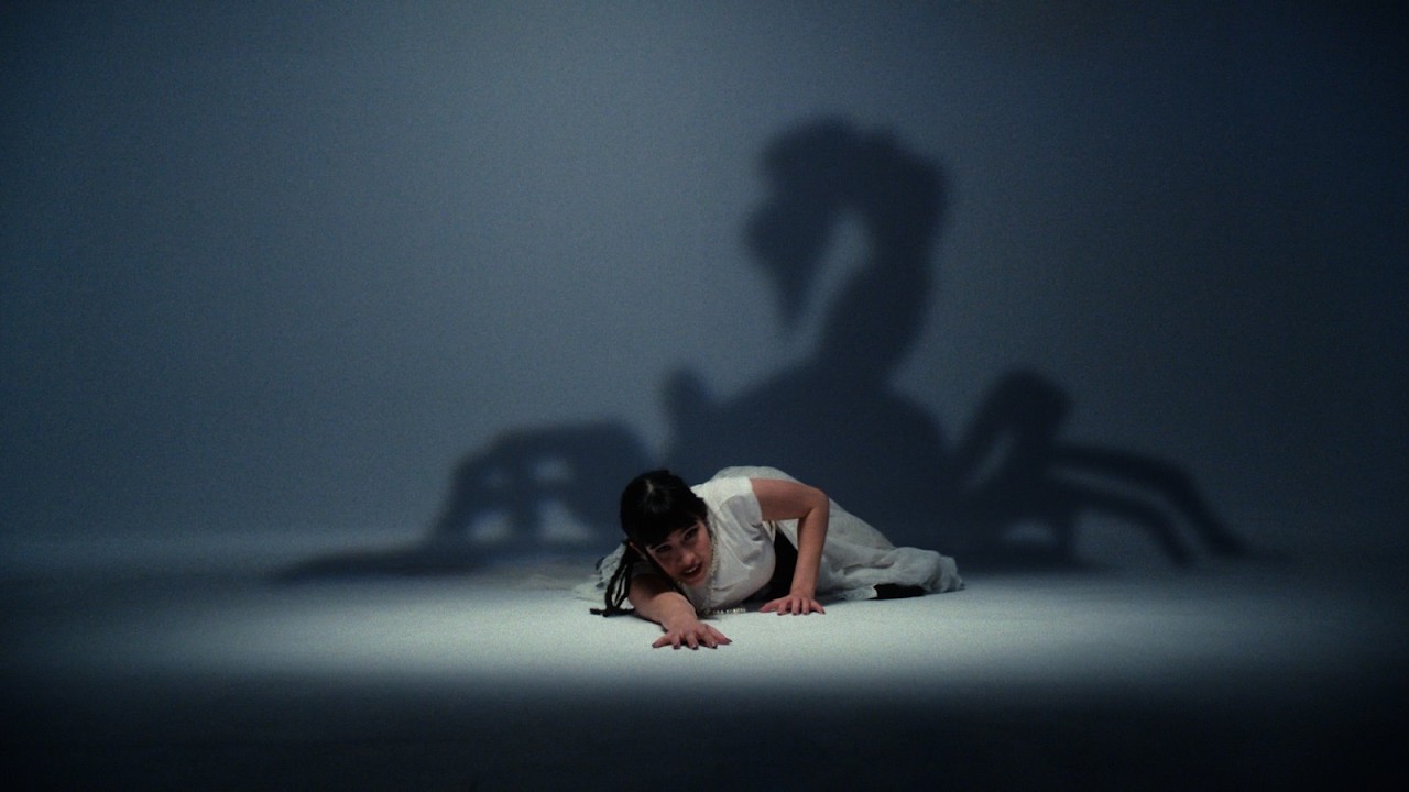 Melani - Scorpion (Video Oficial)