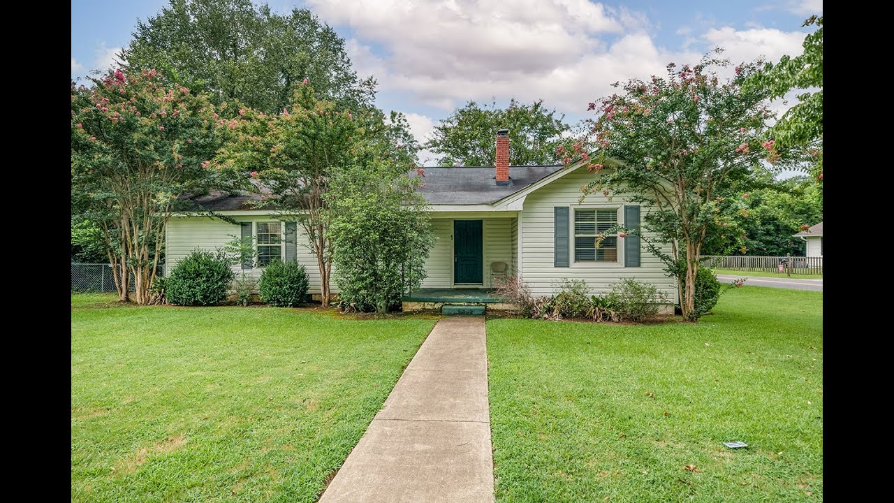 Homes for Sale in Tuscaloosa, 158157, 1 Arlington Drive, Joan Ashcraft