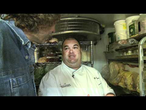 Food Country with Chef Michael Smith Episode 19: A...