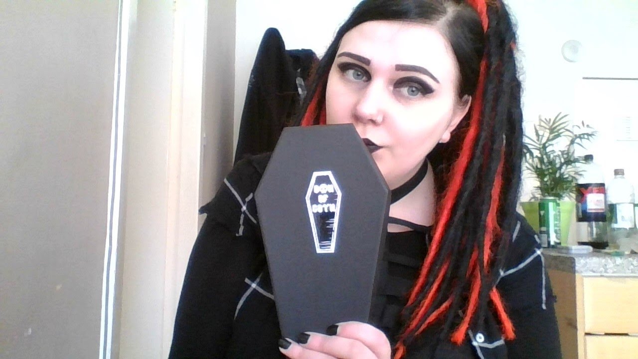 Box of Goth unboxing January 2019