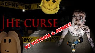 Getting CURSED and killing a demon with lightbulbs (Roblox- The Curse)