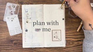 its been awhile | hobonichi weeks plan with me by Jay Tayylor 855 views 11 months ago 20 minutes