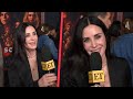 Courteney Cox Goes Full Gale Weathers and STEALS MICROPHONE Mid-Interview at Scream 7 Premiere