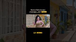 La vecina “mosquita muerta” 😂 #humorlatino #vecina #chisme #comedia #shorts