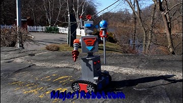 Robot build , Limited edition Robot, Zeroid like tracks, Retro Robot, Vintage Robot.