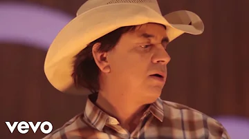 Quem gravou primeiro a música Evidências?