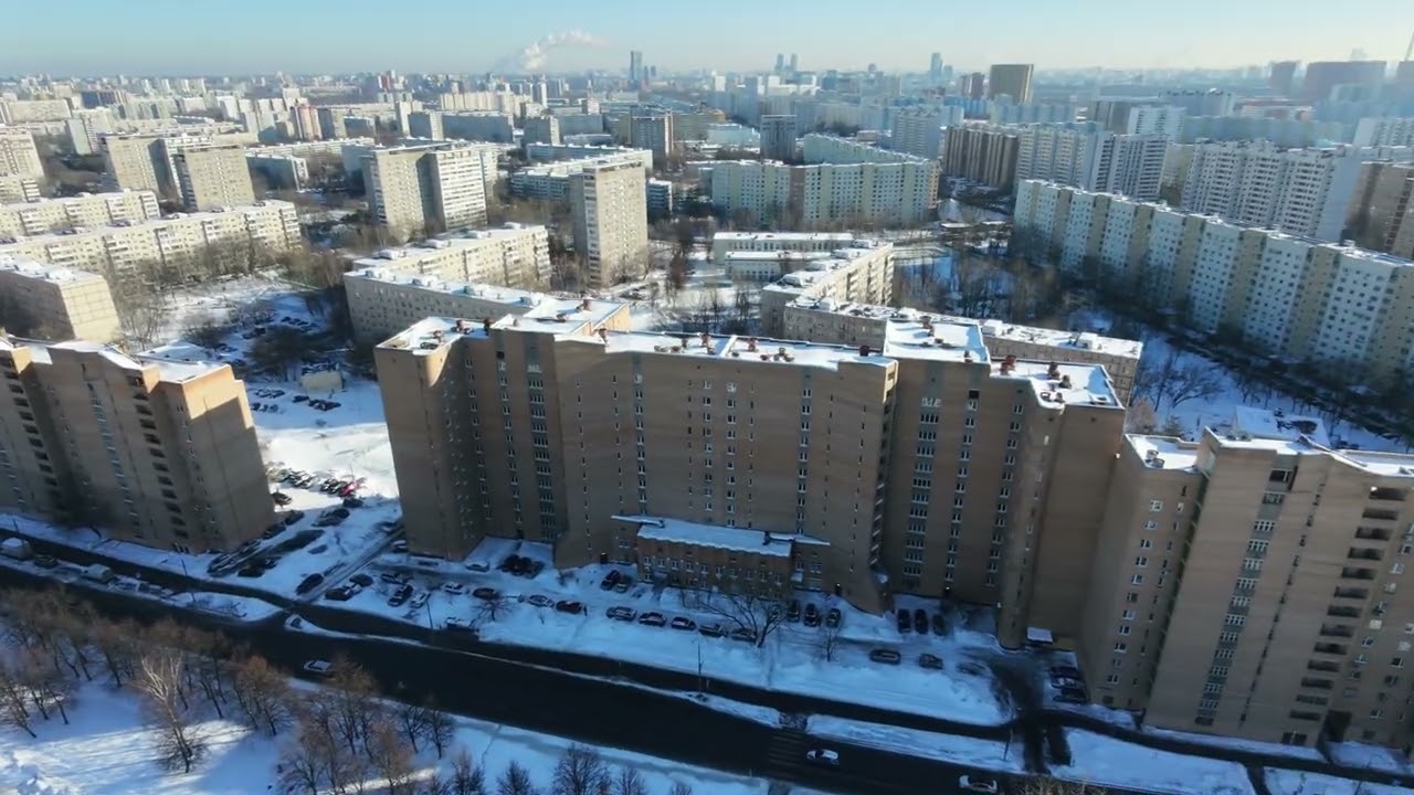 По ул. Римского-Корсакова до НИКИМТа и обратно.