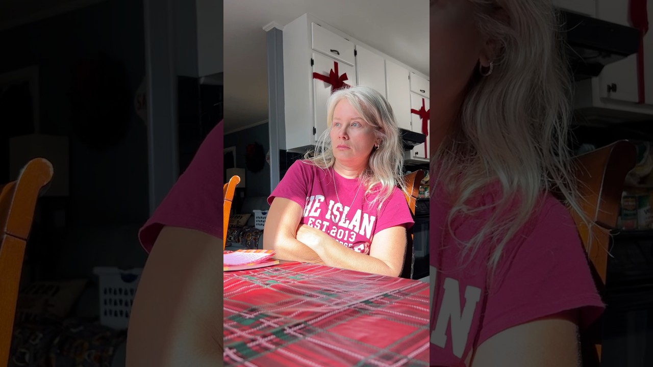 Momma planning Thanksgiving dinner 🥹🥺 