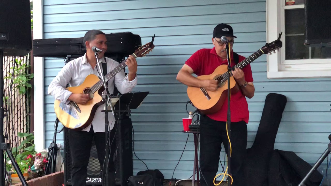 El mejor requinto dominicano el maestro Mende y Danny collado - YouTube