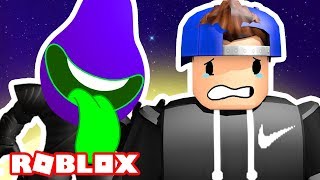 ROBLOX GLOW IN THE DARK HIDE-N-SEEK! | Roblox Midnight Snack Attack