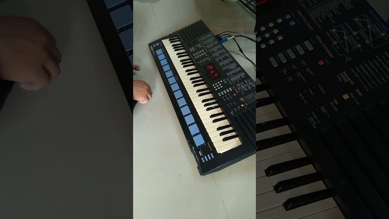 YAMAHA PortaSound PSS-680 (Preset Voice) - YouTube