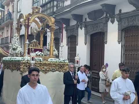 Las Procesiones Eucarísticas de Pasión y Esperanza han recorrido el centro de Huelva