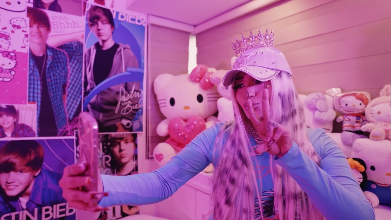 LOLA REMIX -  Bellakath, Jedis ft Gote (video oficial)      *ੈ✩‧₊˚༺☆༻*ੈ✩‧₊˚