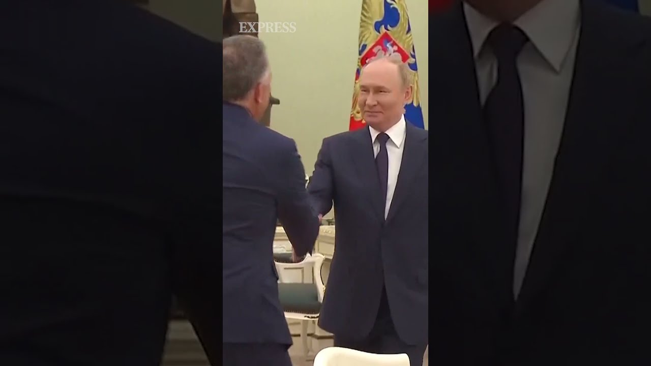 US Negotiator Greeted By Putin In Moscow As Trump S Ukraine Deadline Looms