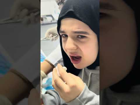 سمر عم تقلع اسنانا شوفو الفيديو كامل شوصار فيا    ضحك تقليع أسنان ترند