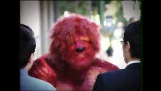 EL MOSTRO de Tele2 - "CALLE" (2005) screenshot 3
