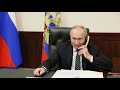 Le président russe Vladimir Poutine tient sa conférence de presse de fin d'année
