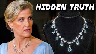 The Archivist Who Traced Sophie's Necklace Found It Disappeared for 12 Years