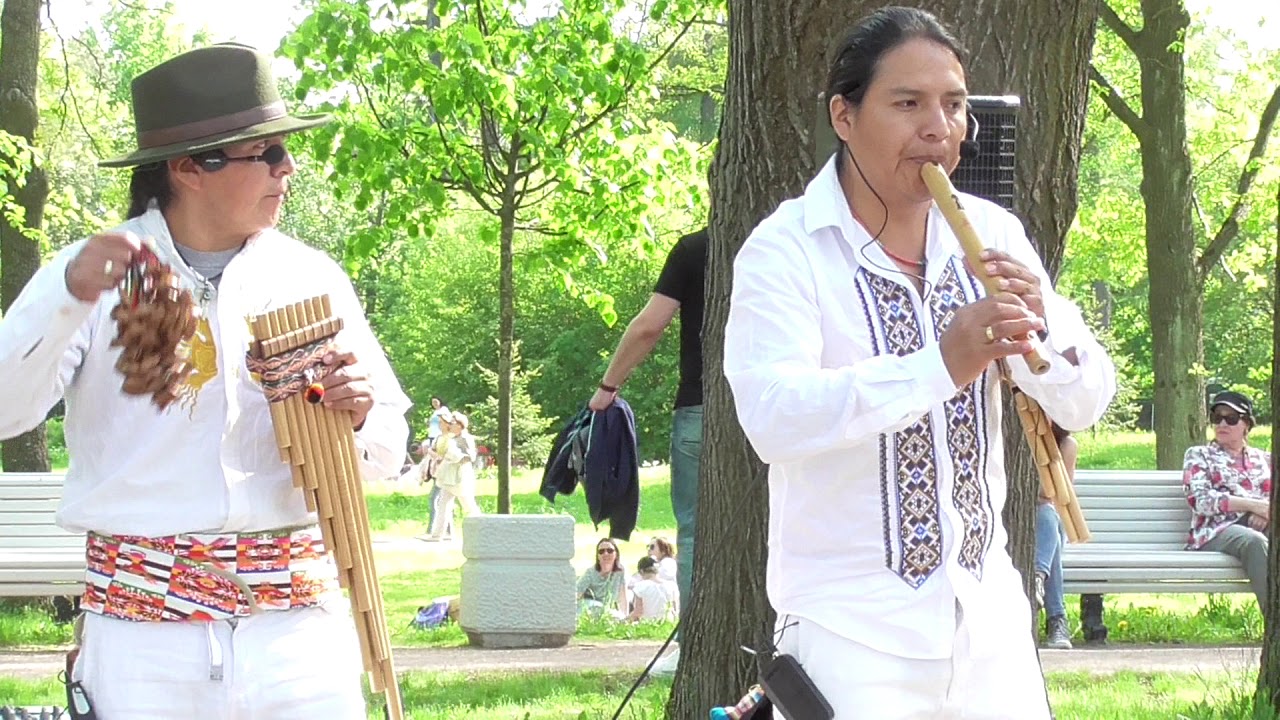 Индейцы в Петербурге Inty «Pakarina» & «Ecuador Indians».