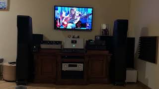 Hi END Ellen Plays Bass Apple TV source Chario Corrected Acoustics NBS Synergistic Research QSA