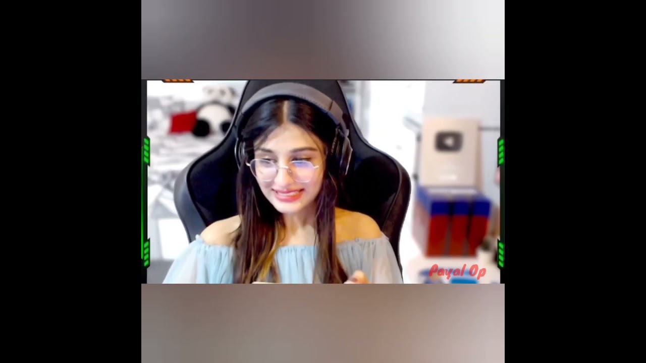 Payal Gaming Sab Flirt Karte Hain 😘😘