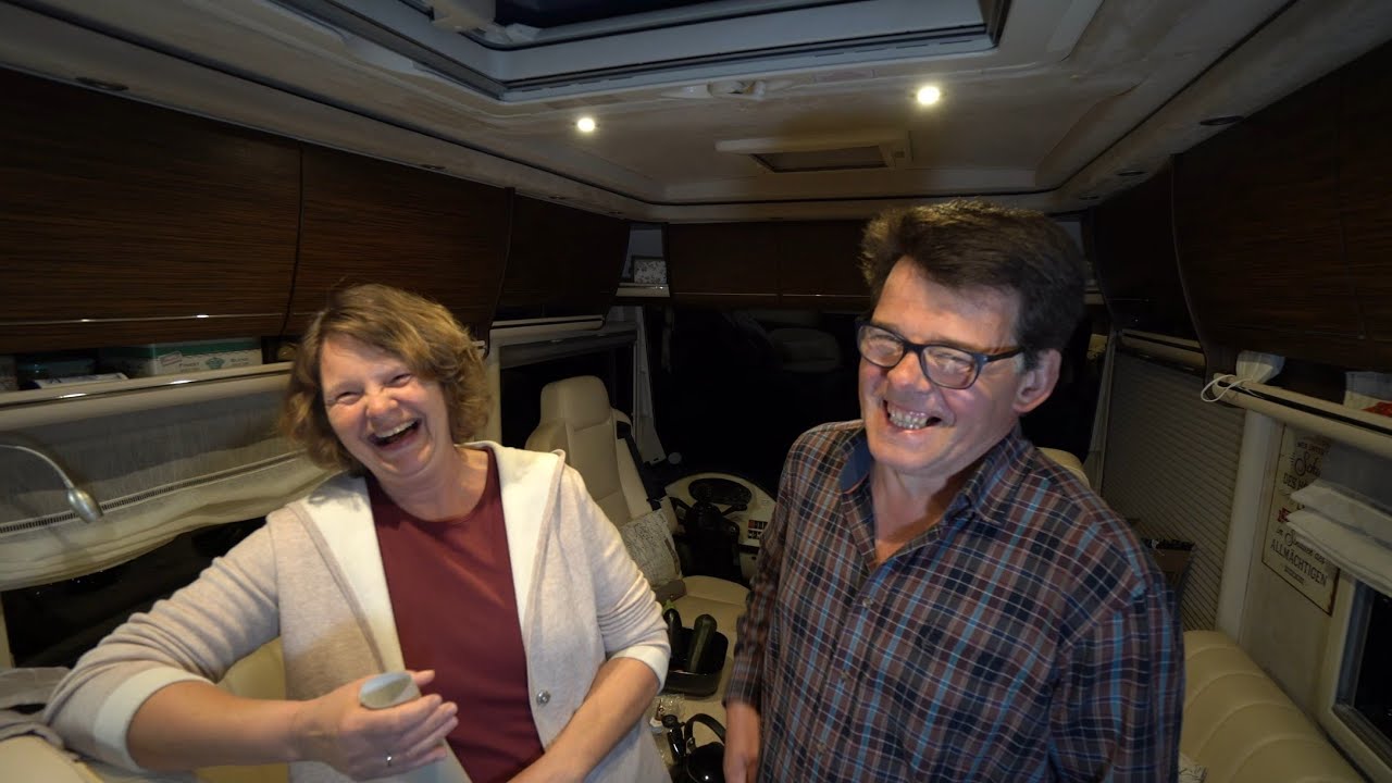 Alles verkauft für die Freiheit im Wohnmobil 🔴 Markus und Karin leben nur noch im Concorde.