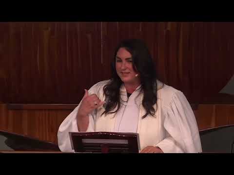 "Know What The Heart Carries" | Erev Rosh HaShanah Sermon by Rabbi Laila Haas 2026