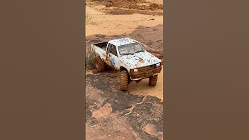 Another awesome RC4WD TF2 Yota video#rccrawlers