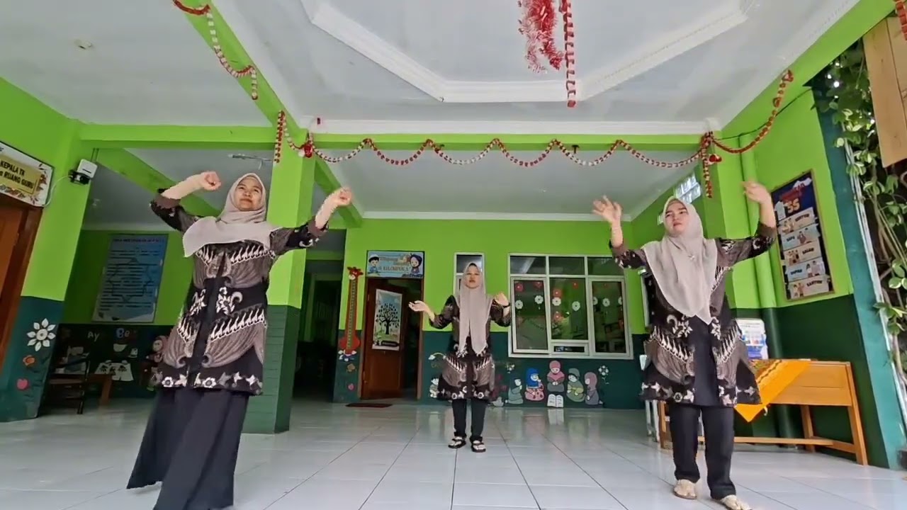 Tarian untuk anak TK lagu Isyfa'lana