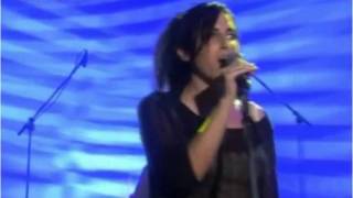 Video thumbnail of "Stronger Than Me live in Germany, October 2004 - Amy Winehouse (FULL)"