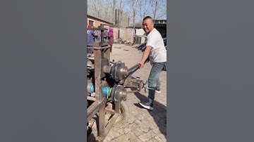 Wire stripping machine strips thick cables