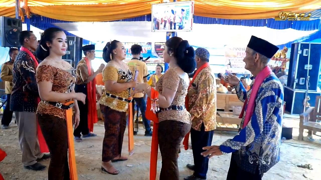 LANGEN BEKSAN TAYUB SIDO LARAS DENGAN PENARI CANTIK - CANTIK