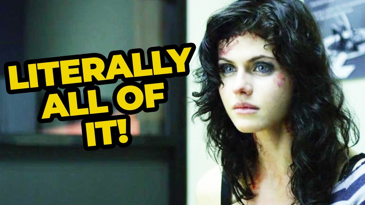 20 Horror Movie Scenes That Make Absolutely No Sense