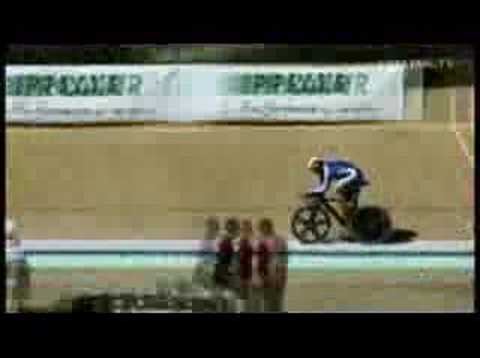 Scotland's Chris Hoy attempts to break the 1km track cycling world record in La Paz, Bolivia
