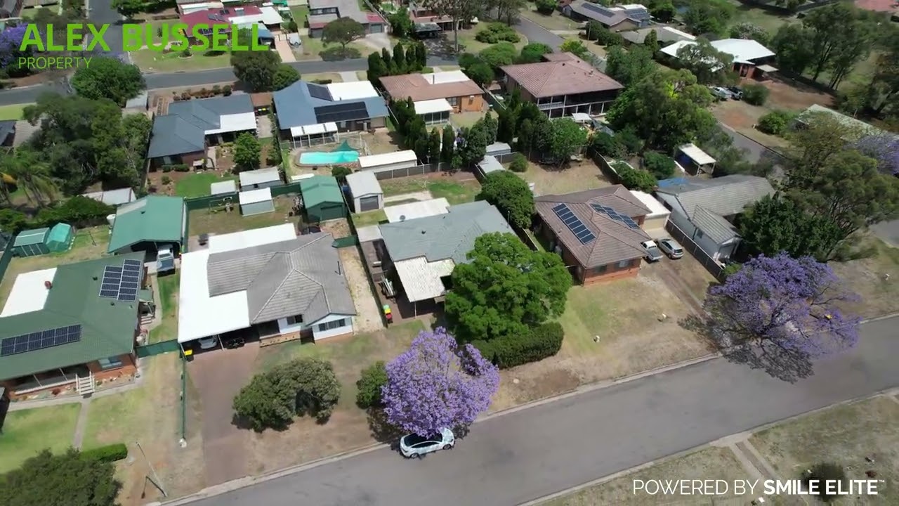 Alex Bussell Property Presents | 32 St James Crescent, Muswellbrook NSW 2333